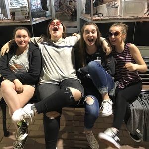 Meet your Posher, Katherine